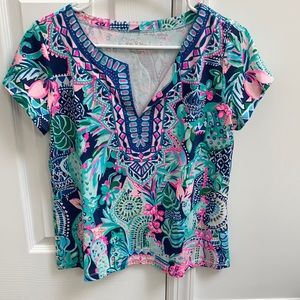 Beautiful Lilly top.